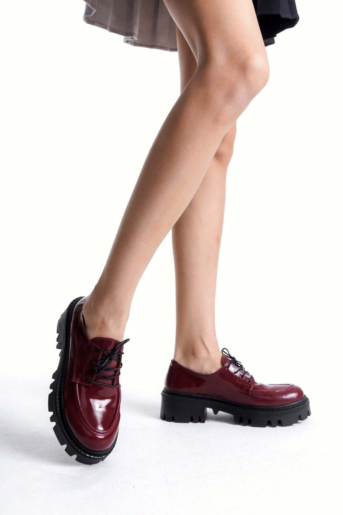 Kadın Rugan Bağcıklı Loafer Günlük Rahat Ayakkabı - Görsel 6