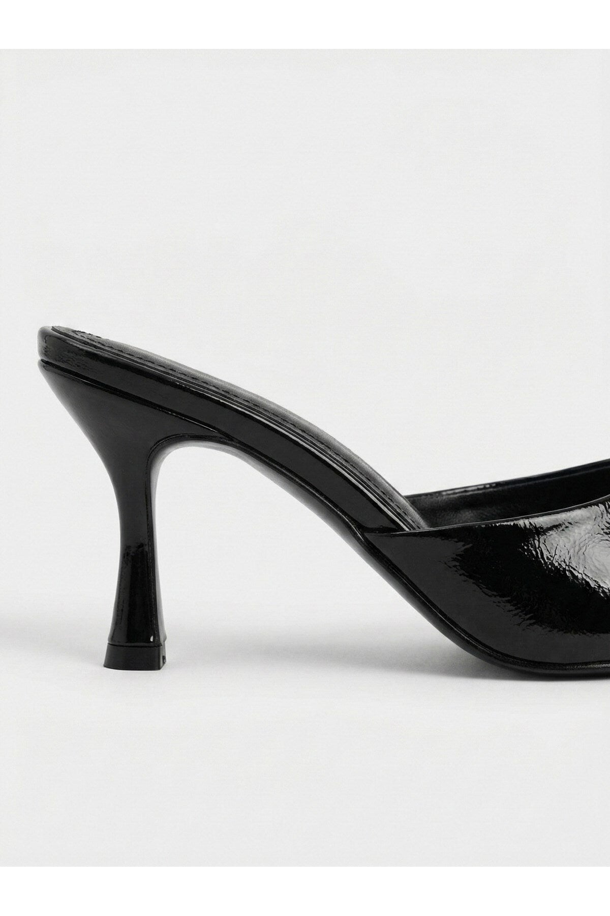 Kadın Rugan Sivri Burun Tek Bantlı İnce Topuklu Stiletto Terlik Abiye Ayakkabı - Görsel 29