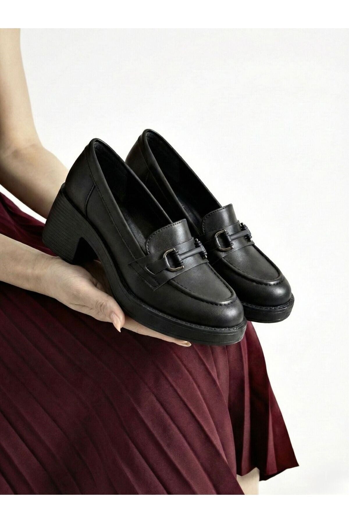 Kadın Siyah Kalın Tabanlı Tokalı Platform Topuklu Günlük Loafer Casual Ayakkabı - Görsel 3