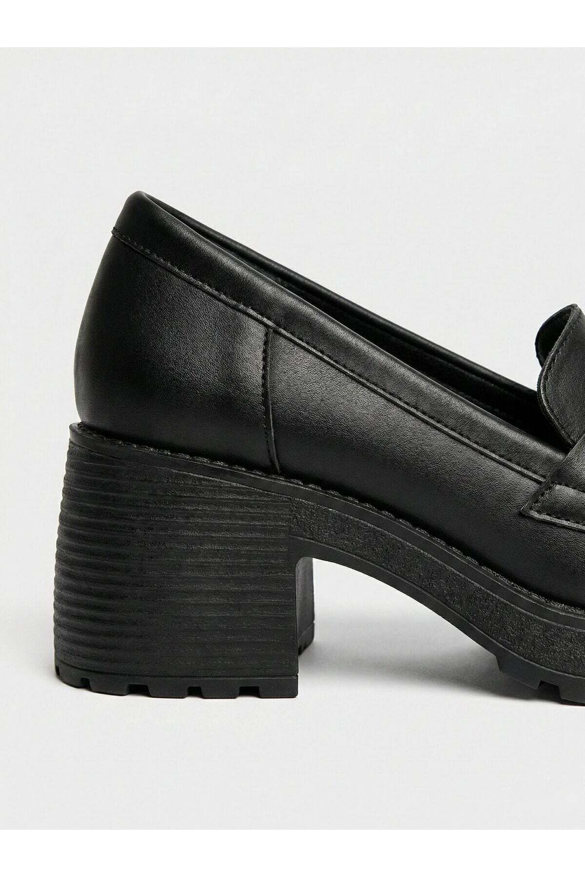 Kadın Siyah Kalın Tabanlı Tokalı Platform Topuklu Günlük Loafer Casual Ayakkabı - Görsel 7