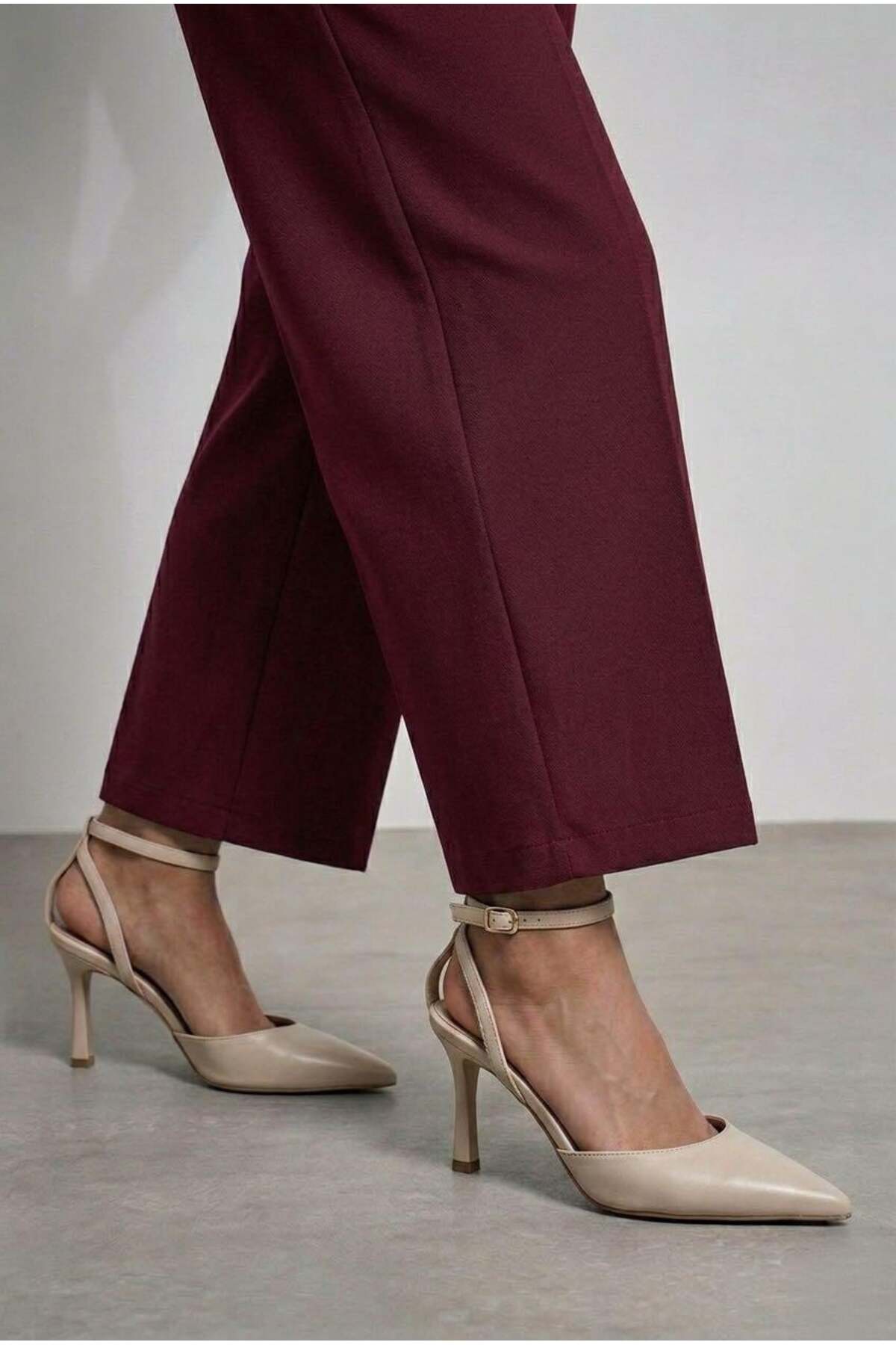 Kadın Bej Bilekten Bağlamalı Sivri Burun Topuklu Ayakkabı Klasik Topuklu Stiletto TT001 - Görsel 19