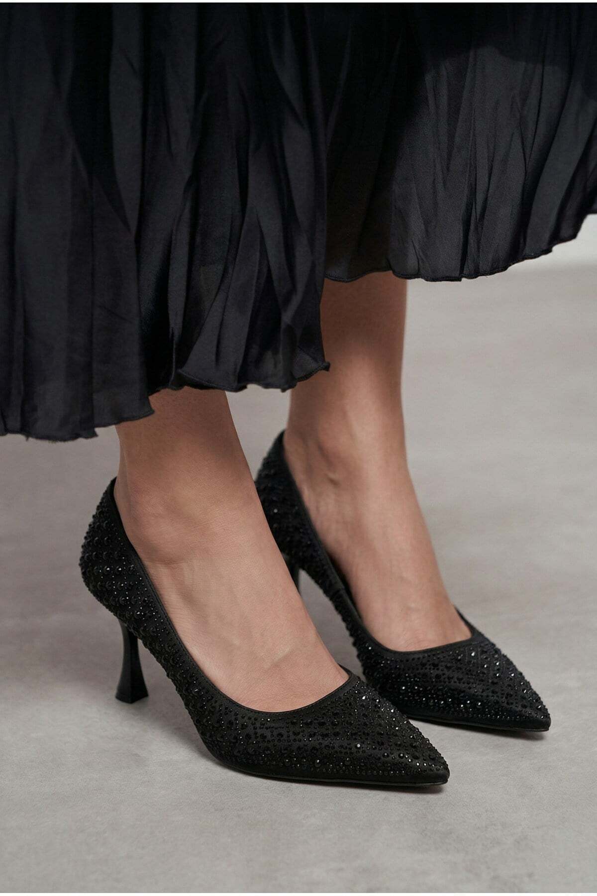 Kadın Bej Taşlı Sivri Burun Topuklu Ayakkabı Klasik Topuklu Stiletto 1425 - Görsel 3