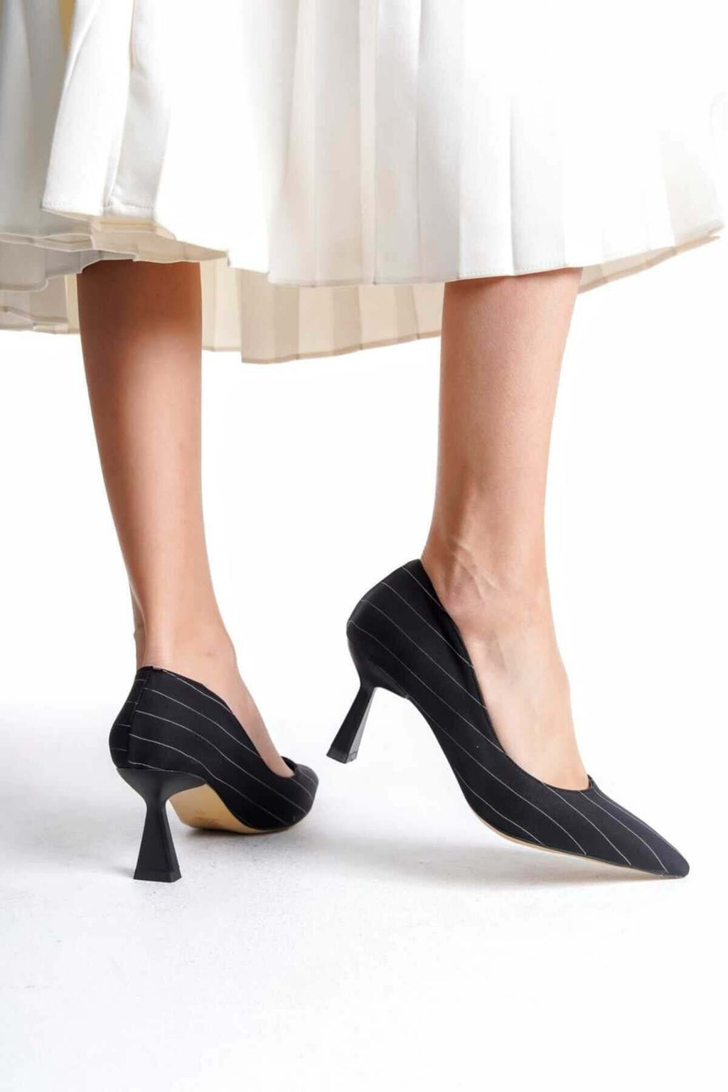 KADIN  Stiletto Arkası Kapalı Şık Kadın Stiletto - Görsel 2