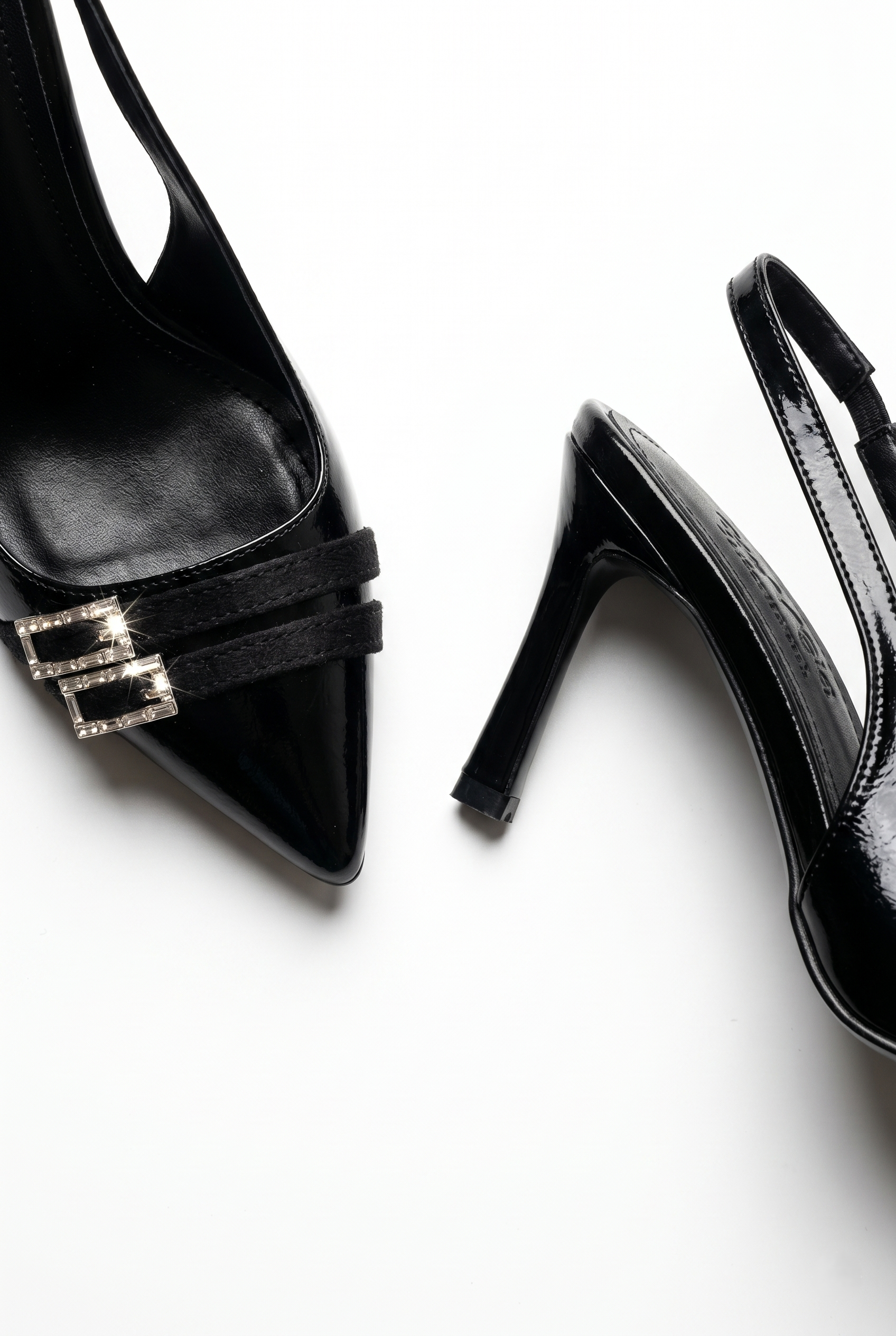 Kadın Rugan Çift Tokalı Bantlı Sivri Burun İnce Topuklu Stiletto Arkası Açık Abiye Ayakkabı
